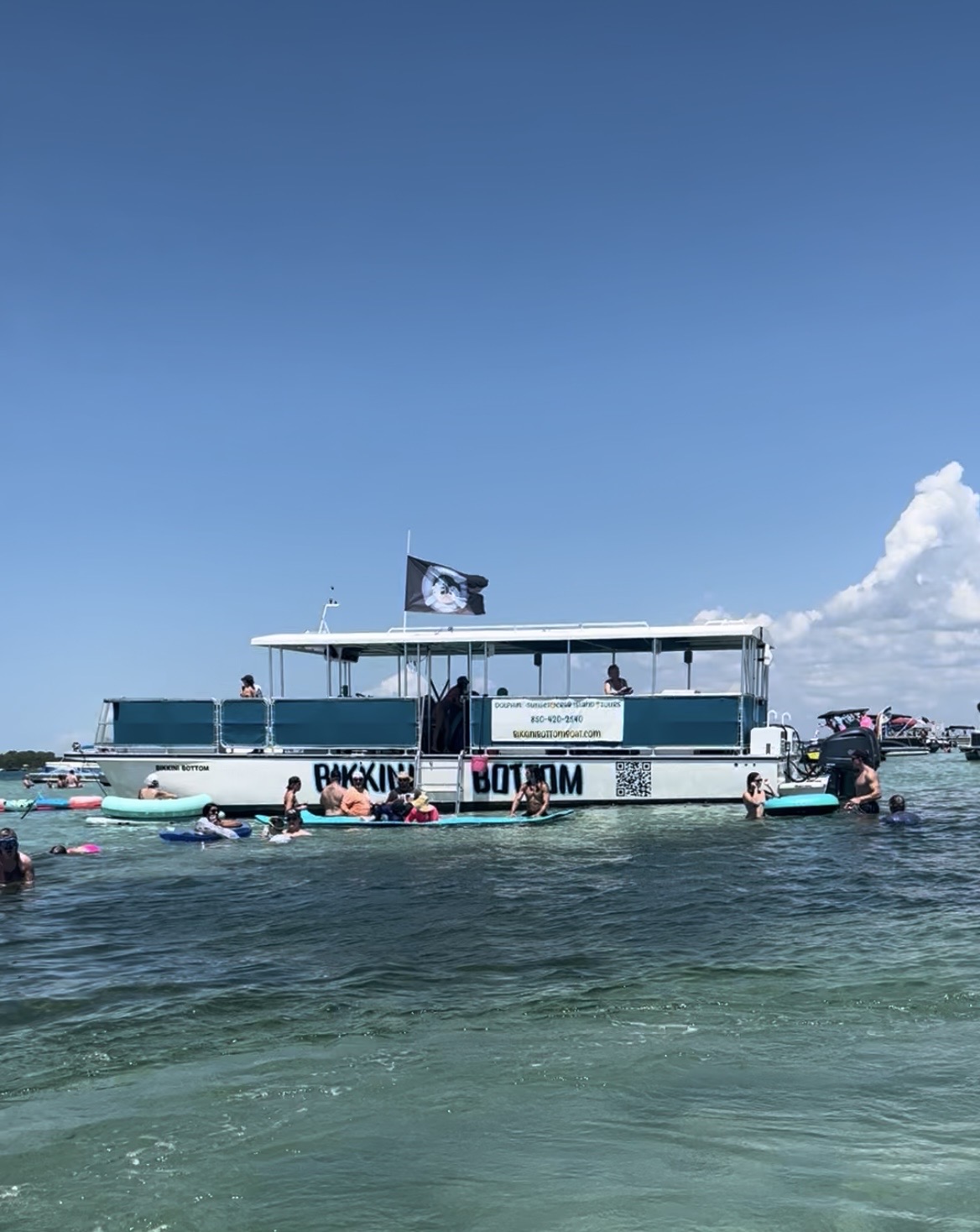 Public/ Pay per seat boat